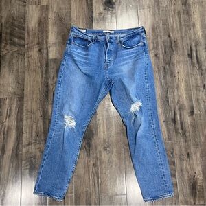 Levi's Jeans Women's Premium Denim Wedgie Straight Distressed Blue Button Fly 32